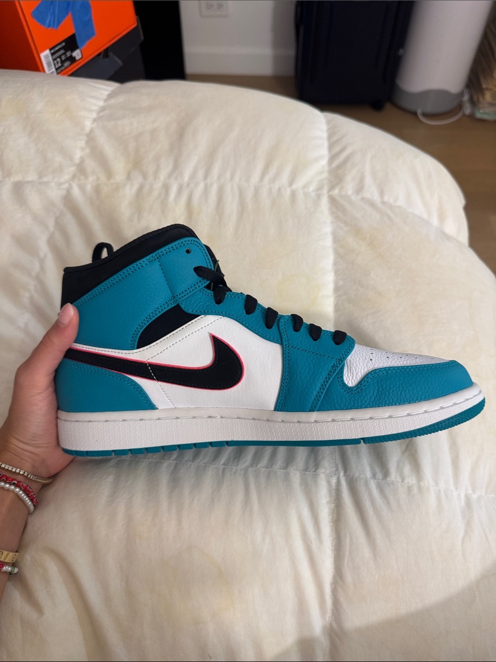 Nike Air Jordan 1 Mid Teal/White/Black with Pink Outline